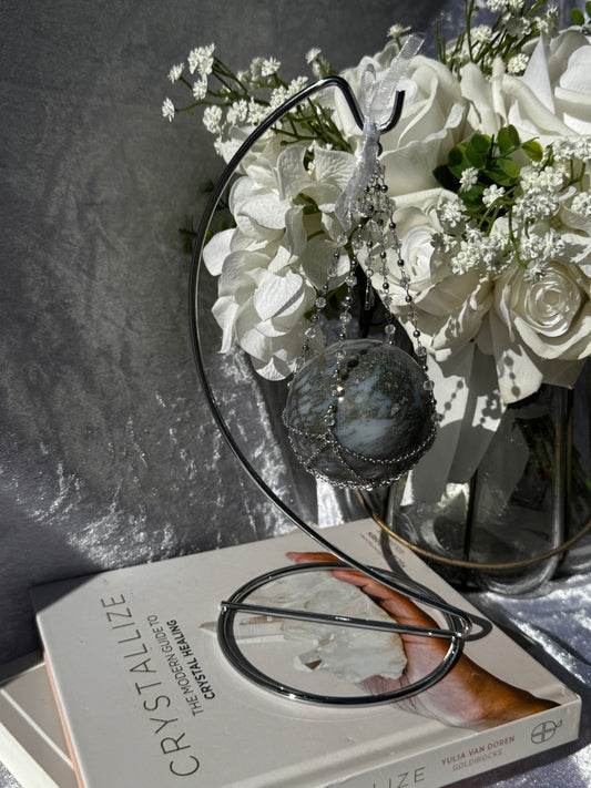 Metal Moon Sphere stand