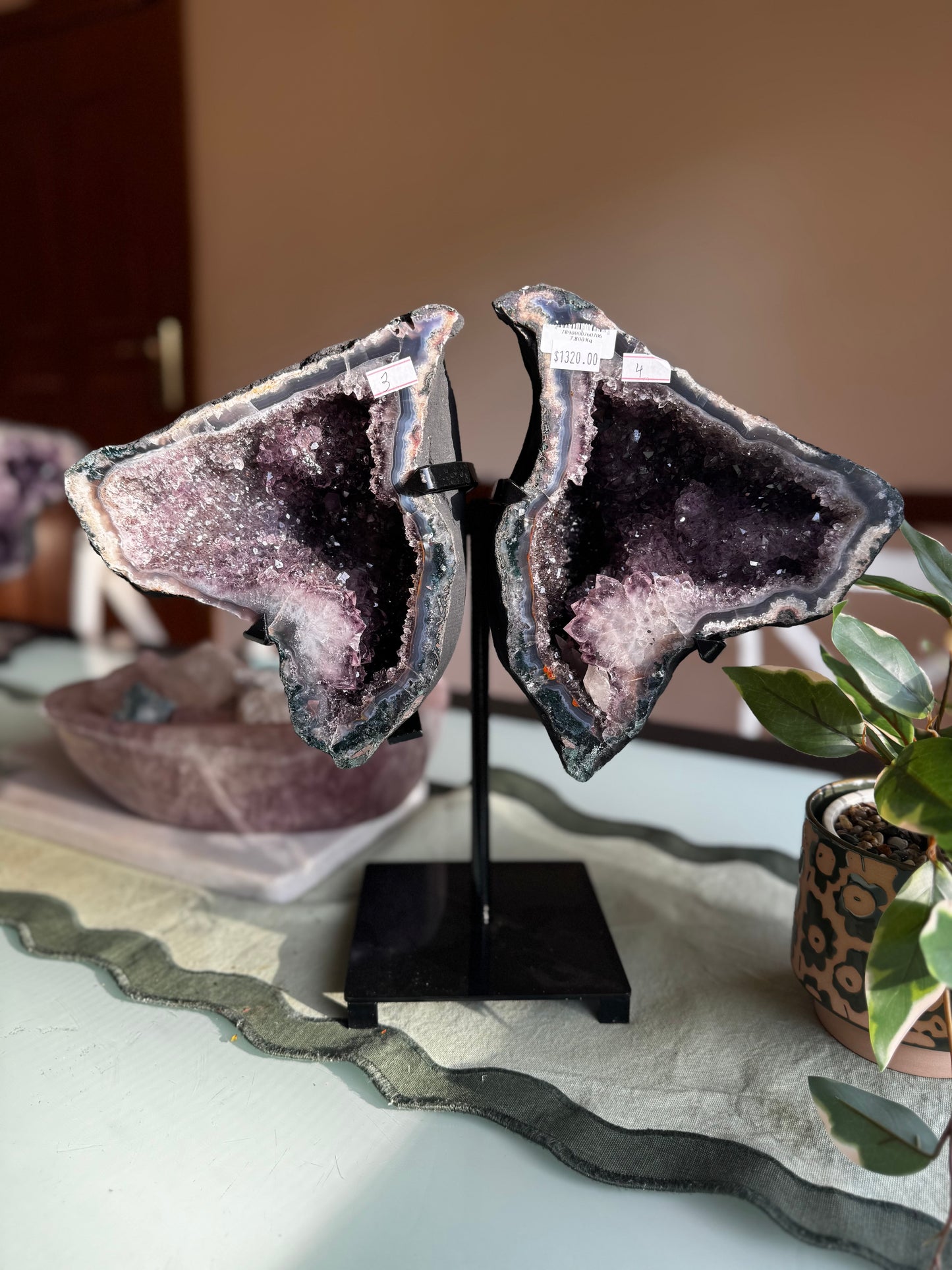 Amethyst Geode Wings