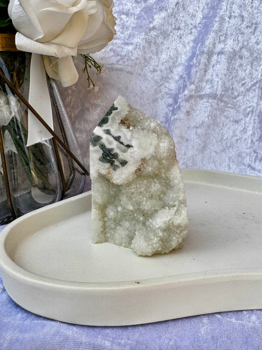 Druzy Moss Agate Tower